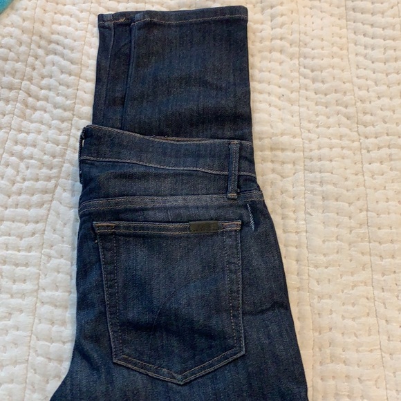 Joe’s Jean - Picture 5 of 5